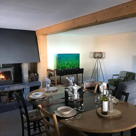 Le Bec De L Aigle - N°15 아파트